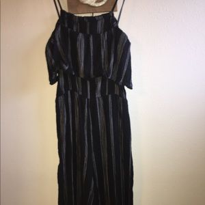 🔥Black and Grey Striped Jumpsuit